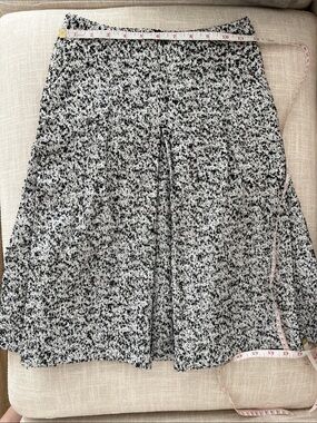 Giada Textured Black and White A-Line Midi Skirt